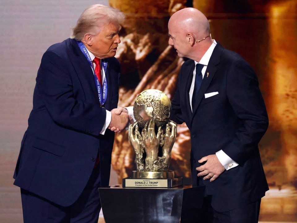 Donald Trump si prevzal Cenu mieru FIFA