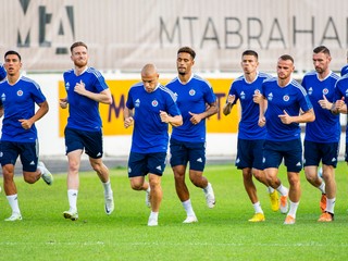 Futbalisti Slovana Bratislava na tréningu.