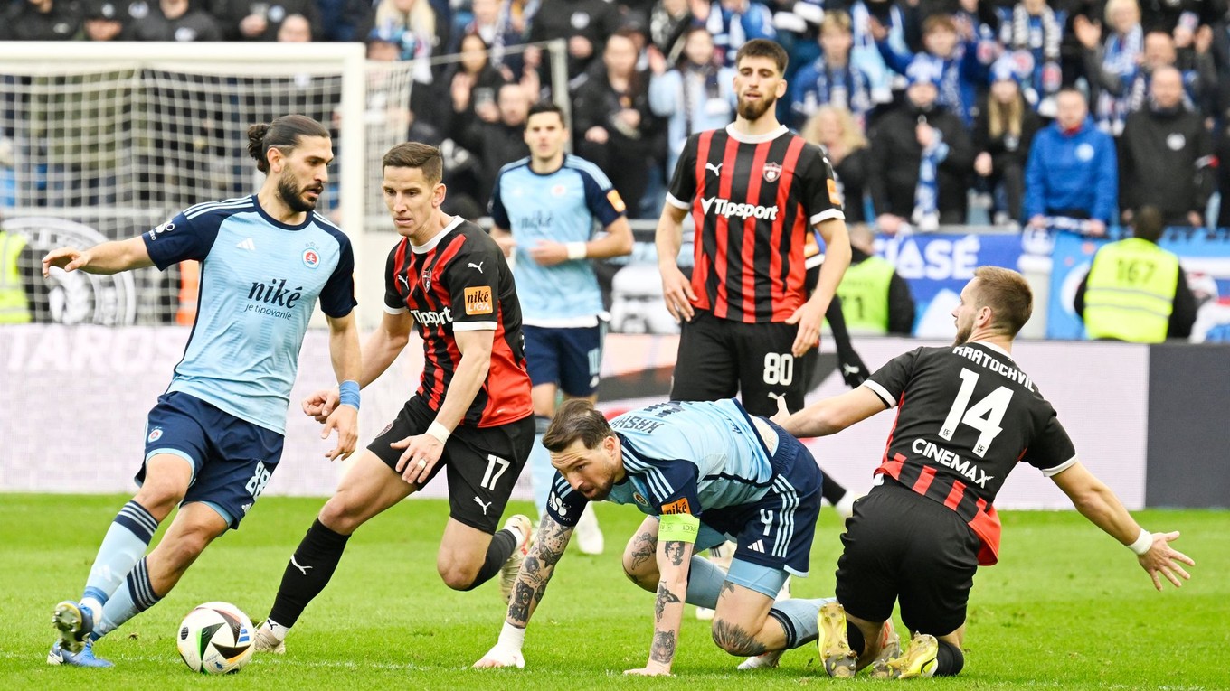 Fotka zo zápasu ŠK Slovan Bratislava - FC Spartak Trnava.