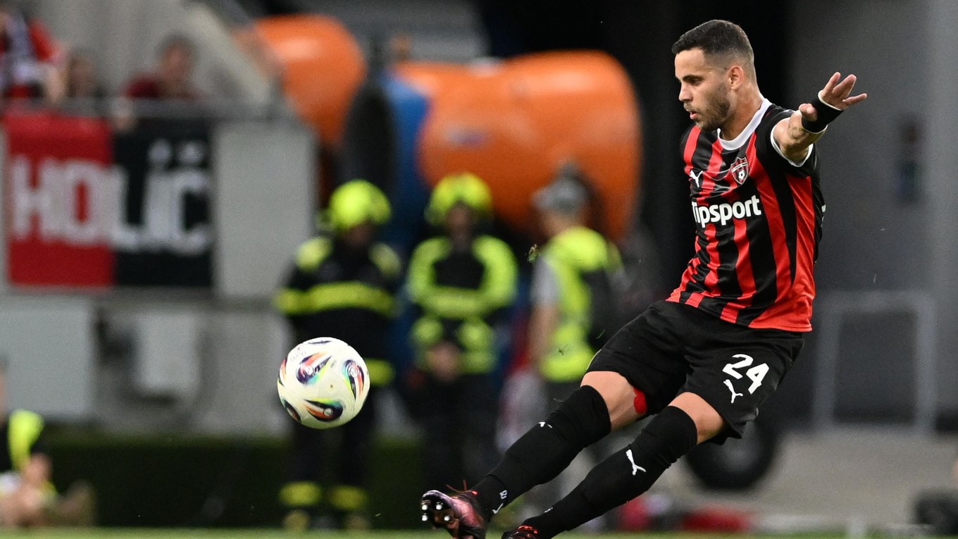 Európska liga: Prvý zápas Ščasného nebol šťastný. Čo sa stalo s Trnavou? |  SPORTNET