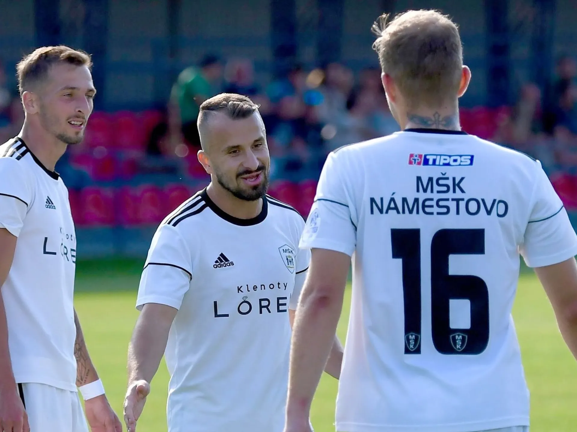 Námestovo ovládlo jesennú časť na strede. 