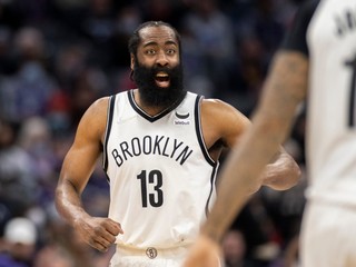 Hviezdny basketbalista Brooklynu Nets James Harden.