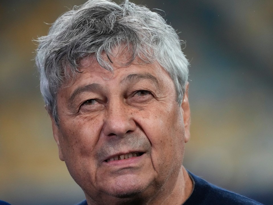 Mircea Lucescu.