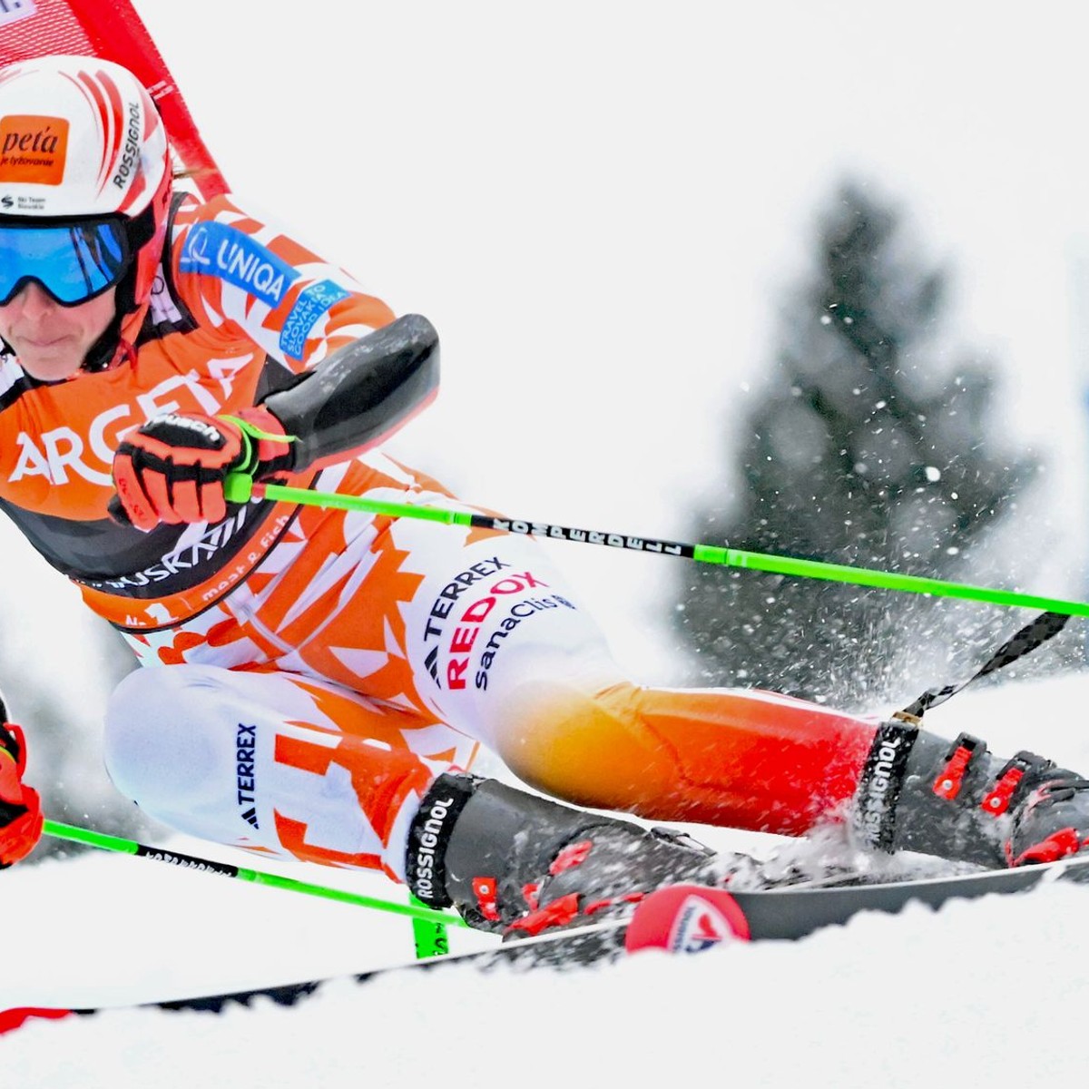 ONLINE: Petra Vlhová dnes ide obrovský slalom v rakúskom Söldene (1. kolo).