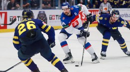 Peter Čerešňák v zápase Slovensko - Švédsko v skupine B na MS v hokeji 2024.