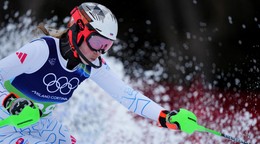 Petra Vlhová počas tímovej súťaže na zimných olympijských hrách 2026. 