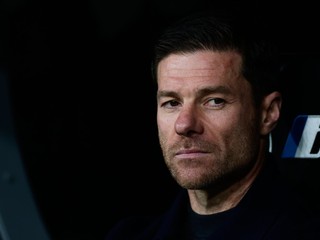 Tréner Xabi Alonso.