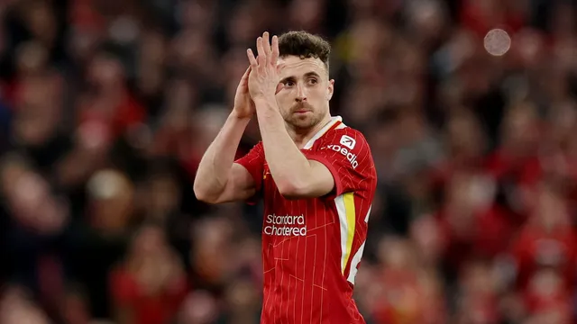 Diogo Jota v drese Liverpool FC.
