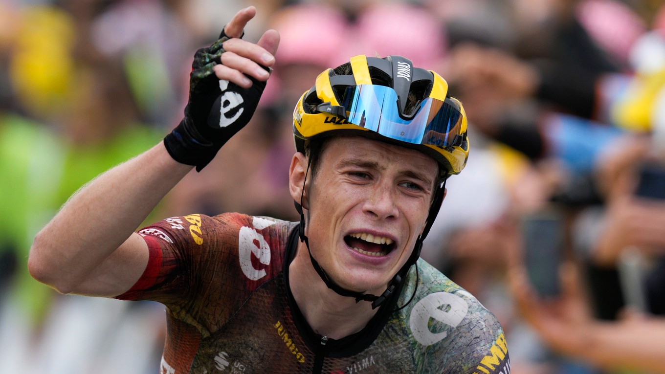 Jonas Vingegaard po životnom víťazstve na Tour de France 2022.