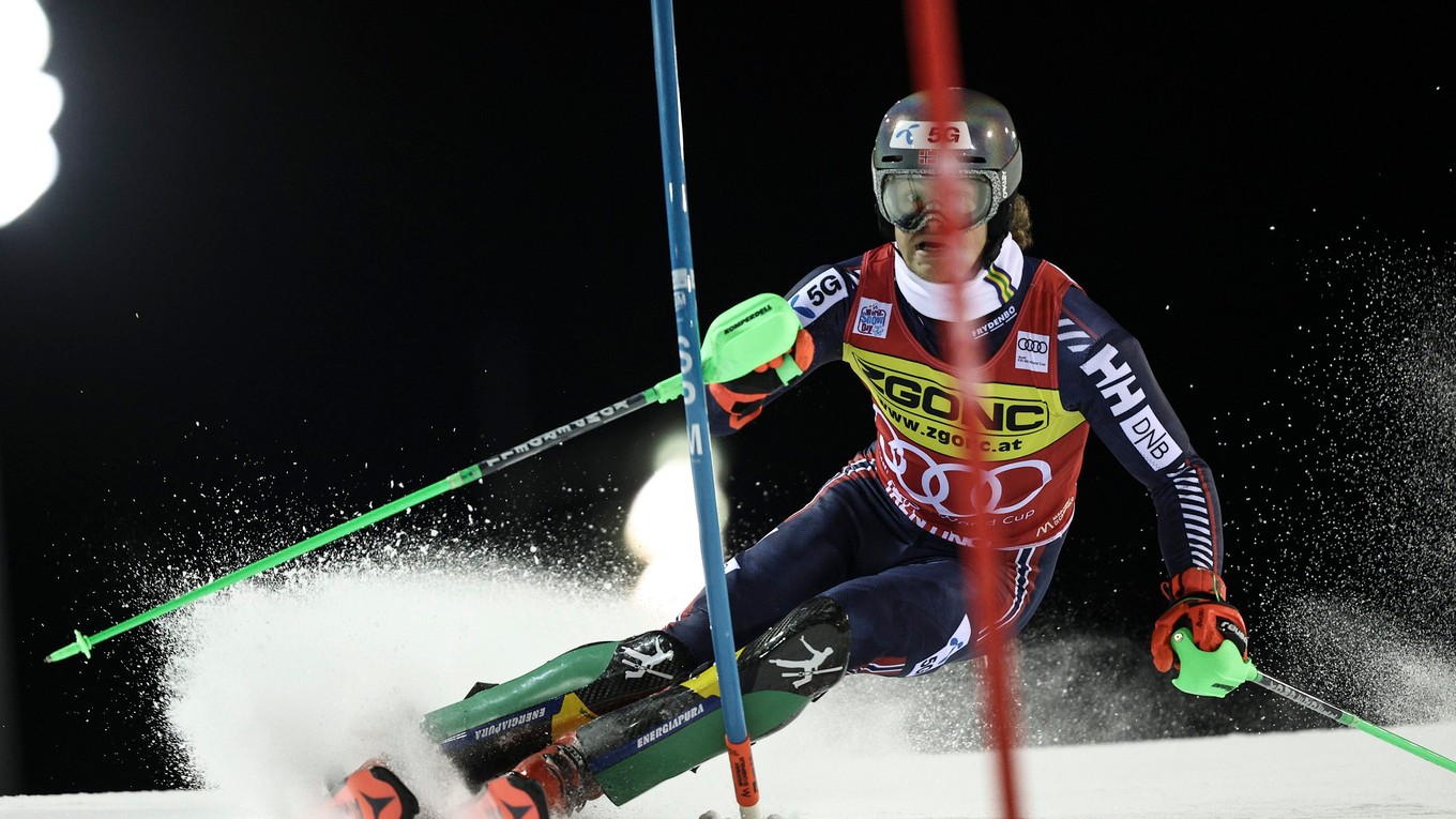 Lucas Braathen počas slalomu v Madonne di Campiglio.