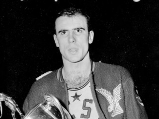 Bob Pettit.