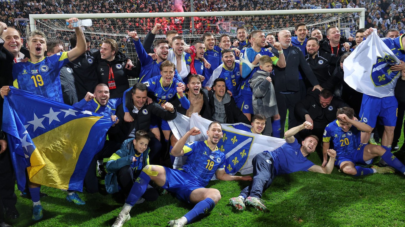 Radosť futbalistov Bosny a Hercegoviny z postupu na MS 2026 vo futbale.