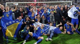 Radosť futbalistov Bosny a Hercegoviny z postupu na MS 2026 vo futbale.