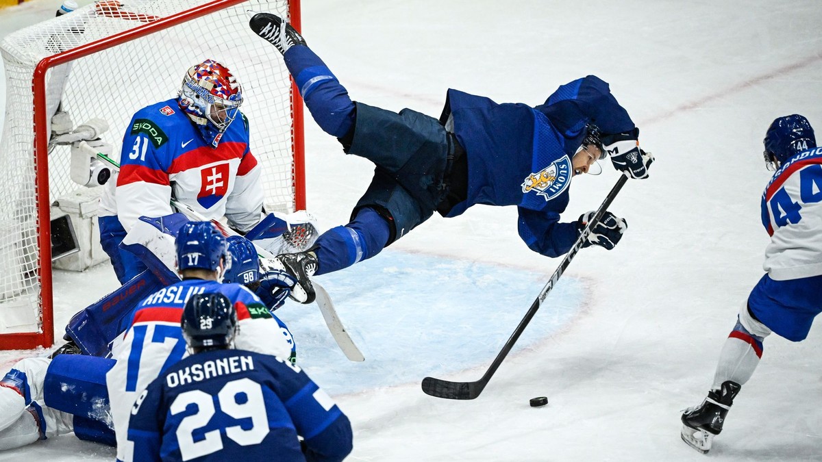 Keď Slováci naposledy vyhrali, Slafkovský bol bábätko. Fíni sú favoriti aj bez superhviezdy