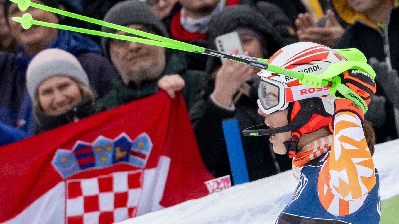 Slovenská lyžiarka Petra Vlhová po slalome v Kranjskej Gore.