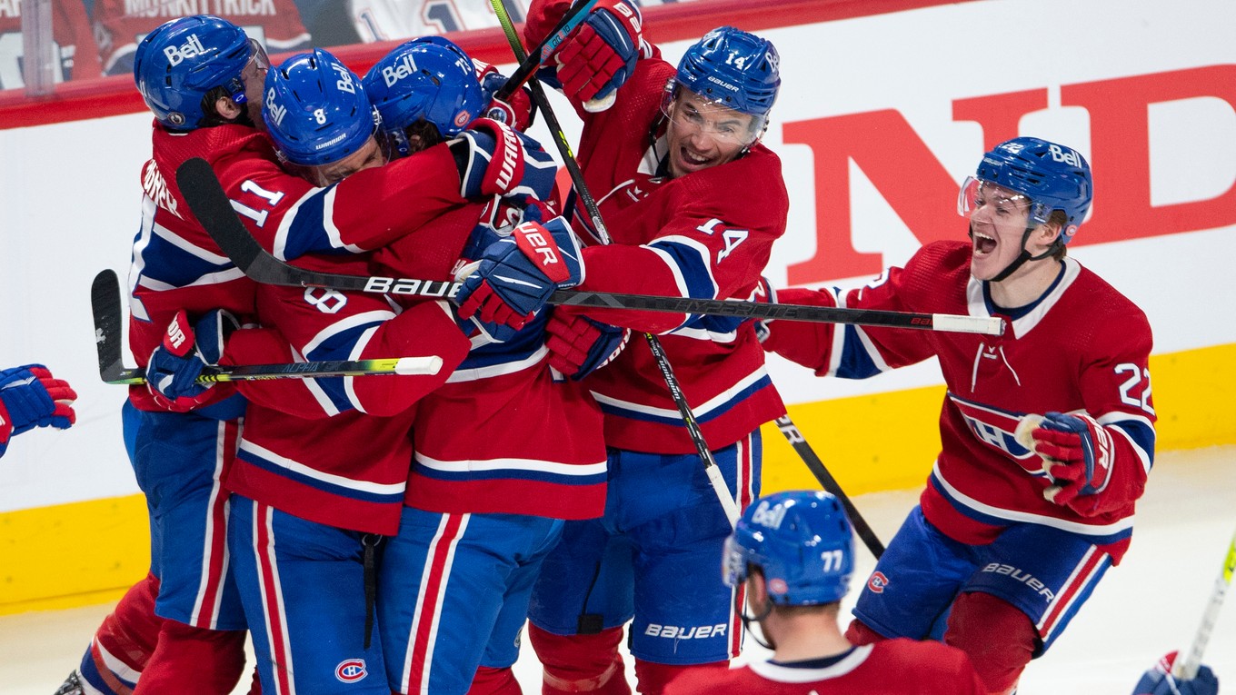 Hokejisti Montrealu Canadiens sa tešia z postupu.
