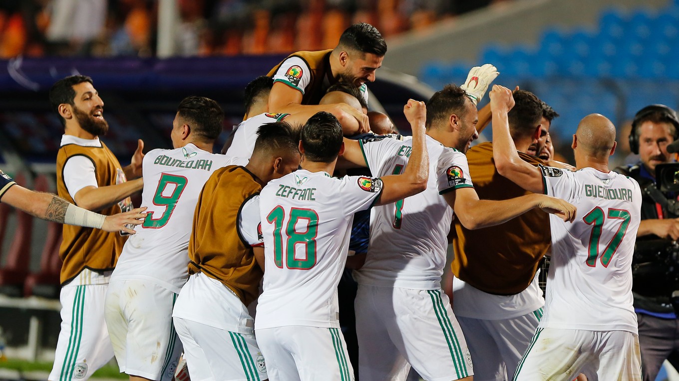 Futbalisti Alžírska.