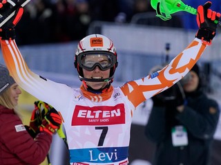 Petra Vlhová sa už šiestykrát stala víťazkou slalomu v Levi. 