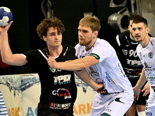 Fotka zo zápasu MHC Štart Nové Zámky - HT Tatran Prešov.