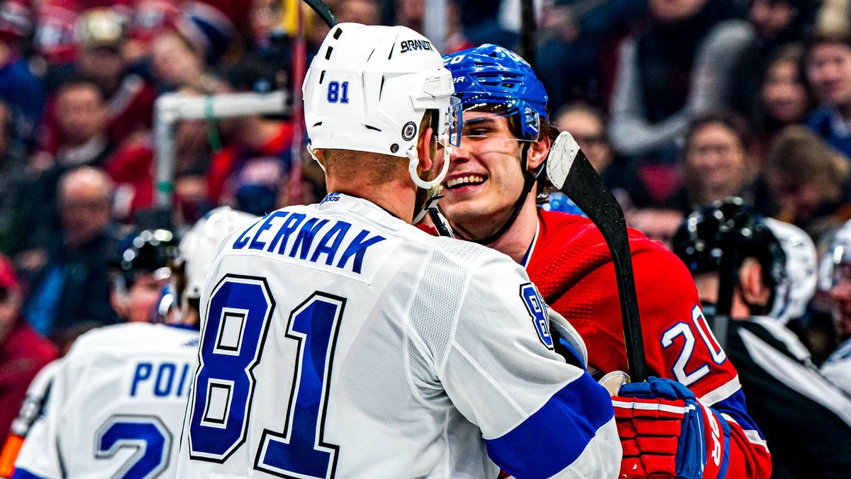 Juraj Slafkovský a Erik Černák.