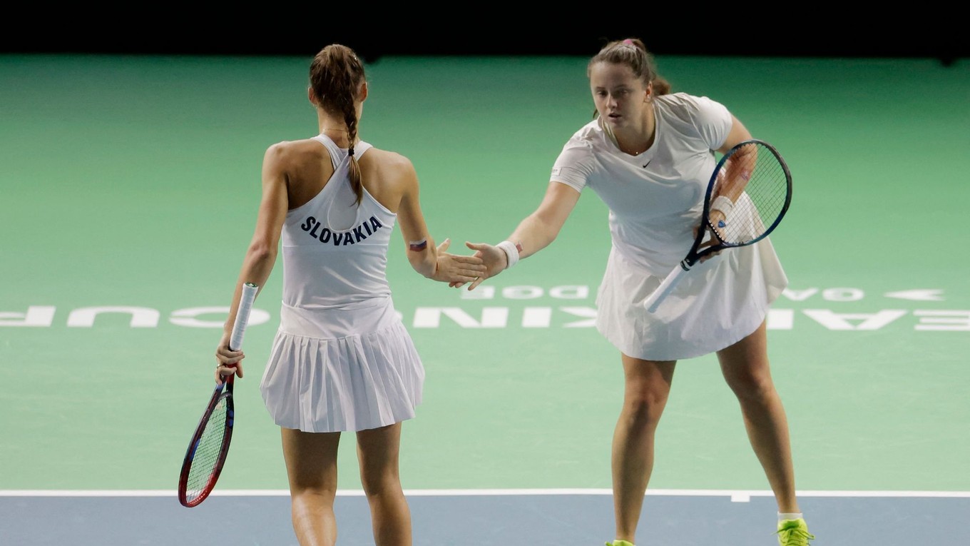 ONLINE: Viktória Hrunčáková, Tereza Mihalíková - Laura Brunkelová, Emilie Francatiová, Billie Jean King Cup 2025 (štvorhra)