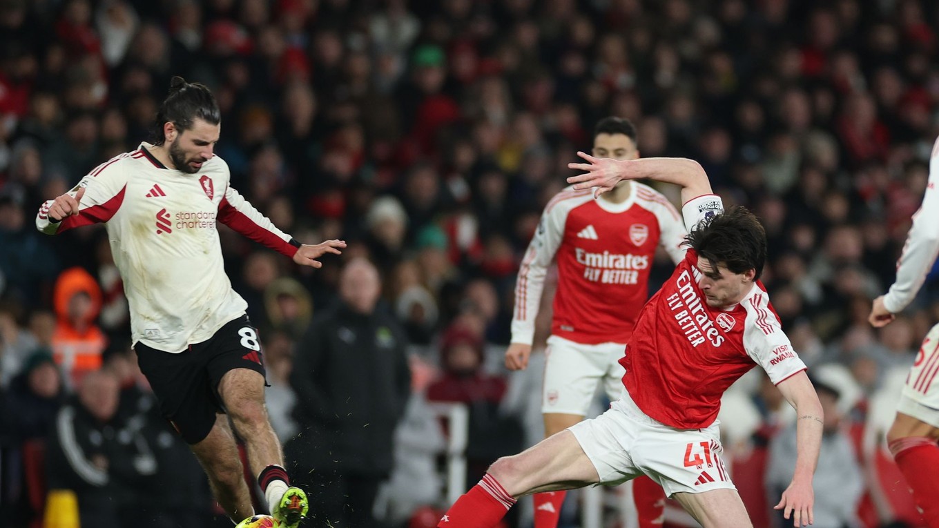 Momentka zo zápasu Arsenal - Liverpool.