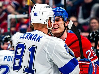 Juraj Slafkovský a Erik Černák.