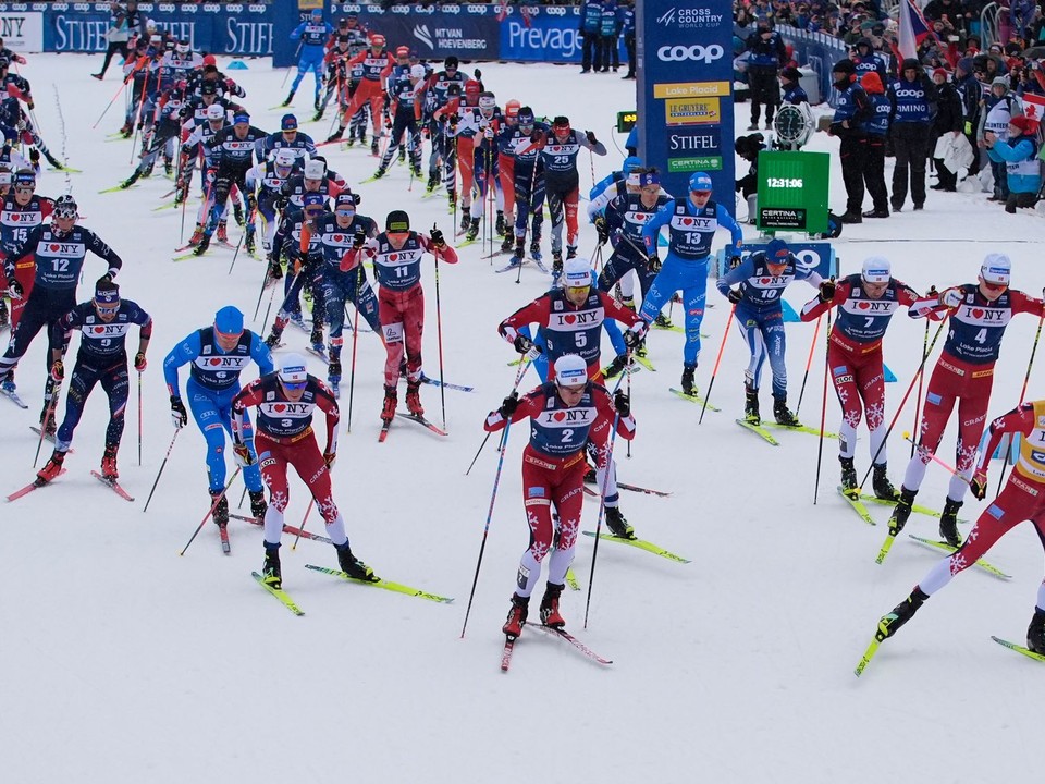 20 km voľne s hromadným štartom v americkom Lake Placid.