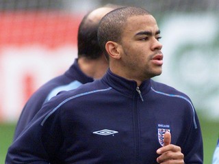 Anglický futbalista Kieron Dyer na snímke z roku 2002. 