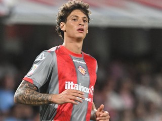 Romano Benito Floriani Mussolini v drese Cremonese.