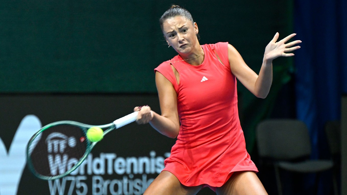 ONLINE: Vargová, Kužmová - Naefová, Bandecchiová, Billie Jean King Cup 2025 (štvorhra).