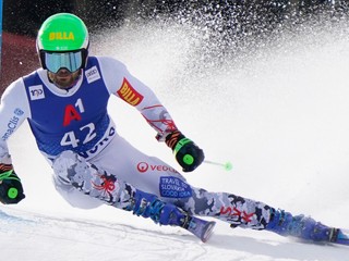 Slovenský lyžiar Andreas Žampa.