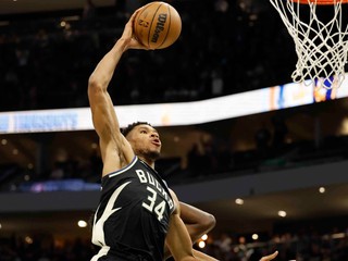 Giannis Antetokounmpo.