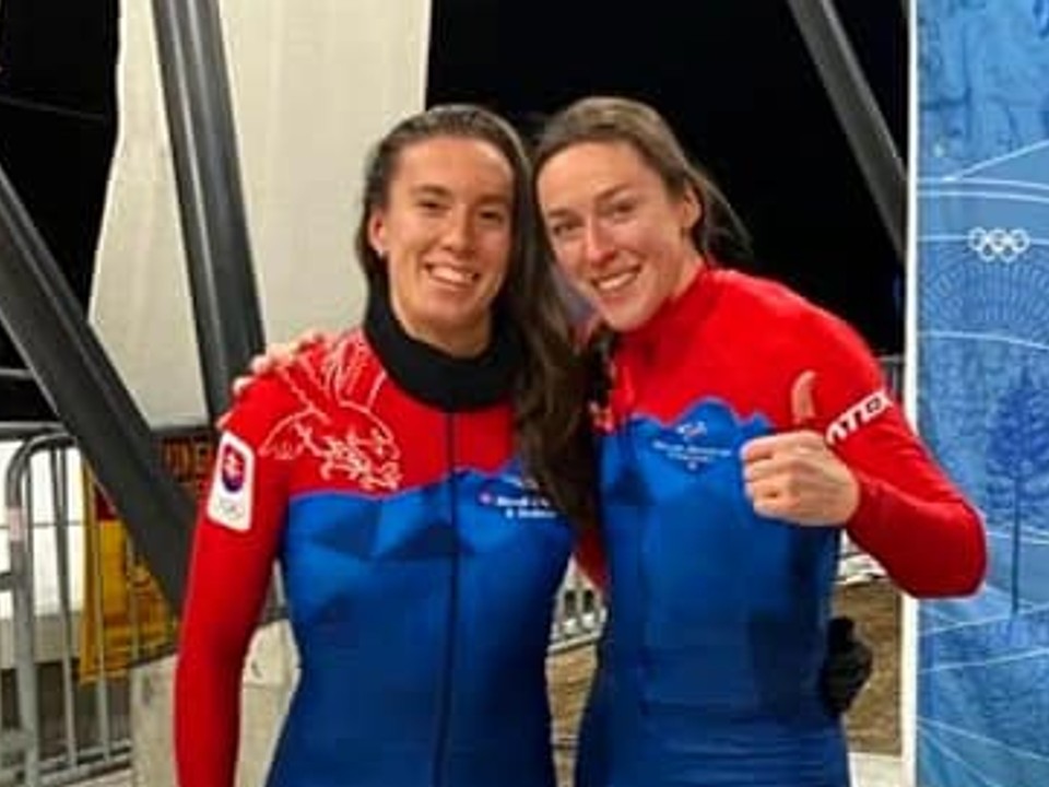 Viktória Čerňanská (vľavo) a Lucia Mokrášová.