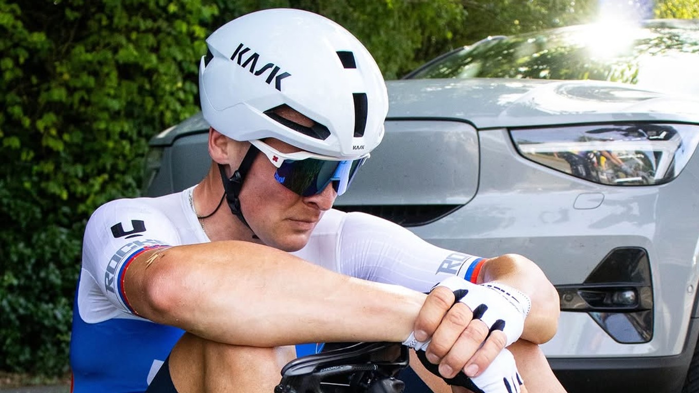 Slovenský cyklista Lukáš Kubiš po pretekoch Okolo Dánska 2025.