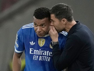 Kylian Mbappe a Xabi Alonso