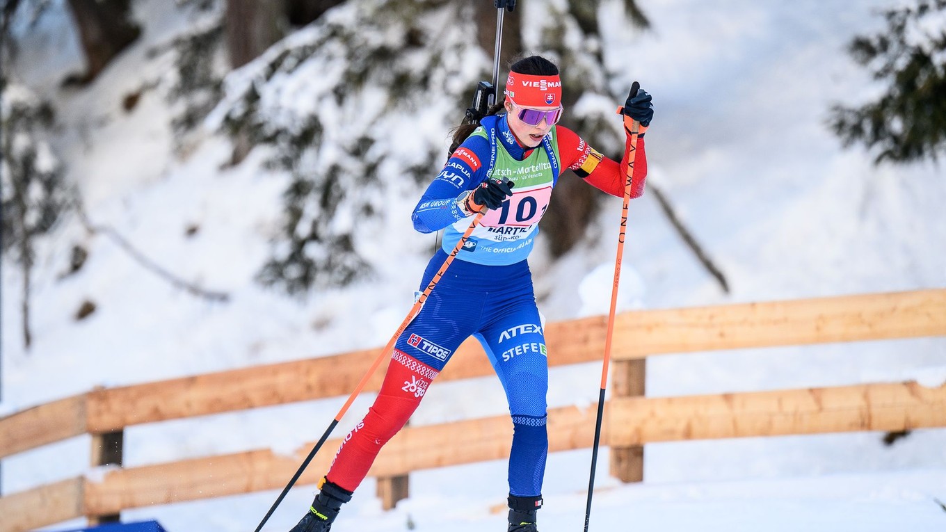 Ema Kapustová počas ME v biatlone