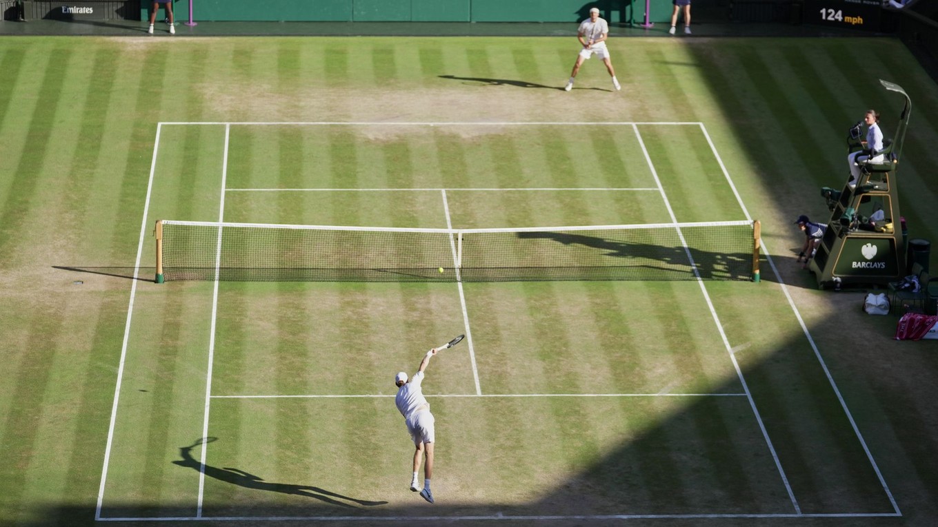 Ilustračný záber na centrálny dvorec Wimbledonu. 