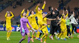 Hráči Bodö/Glimt sa tešia z víťazstva nad Interom Miláno a postupu od osemfinále Ligy majstrov