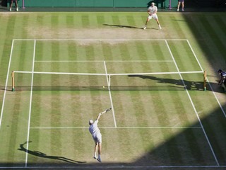 Ilustračný záber na centrálny dvorec Wimbledonu. 