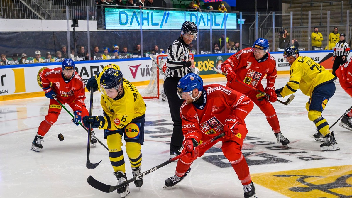 Fotka zo zápasu Švédsko - Česko.