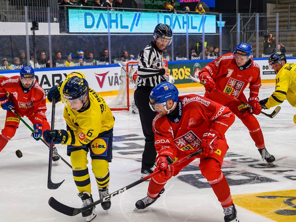 Fotka zo zápasu Švédsko - Česko.