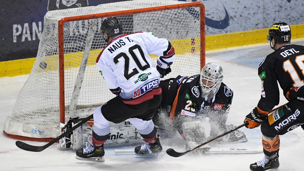 Hokejová liga sa 26. decembra pre štrajk nehrá. Útočník Košíc: Sme len robotníci