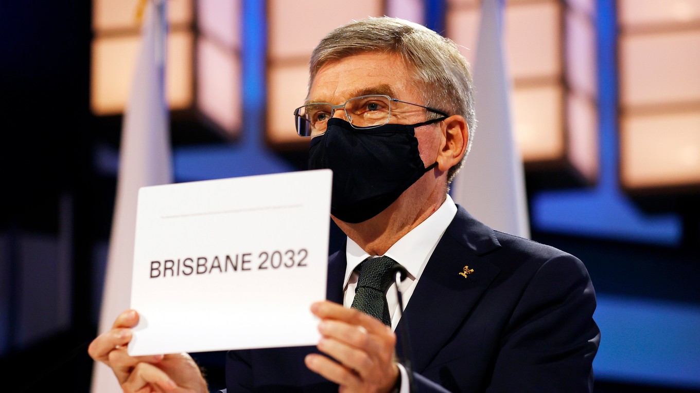 Prezident Medzinárodného olympijského výboru Thomas Bach oznamuje, že olympijské hry v roku 2032 bude hostiť Brisbane.