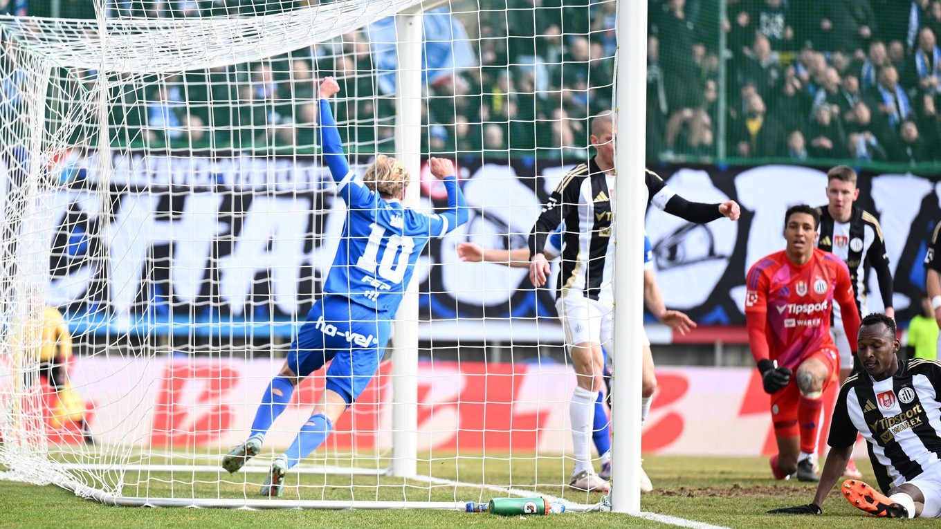 Fotka zo zápasu České Budějovice - Baník Ostrava.