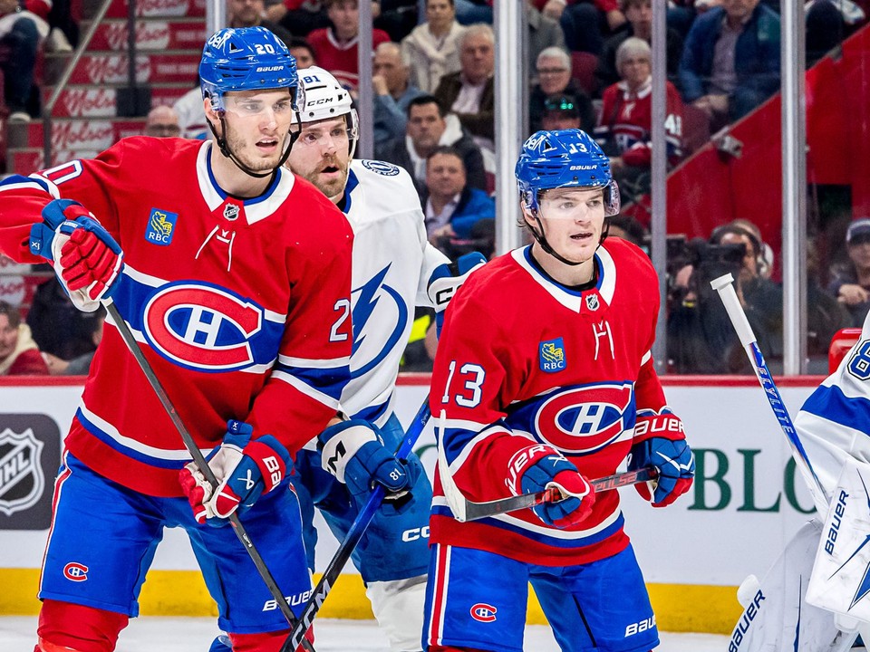 Juraj Slafkovský v treťom zápase play-off NHL proti Tampe. 