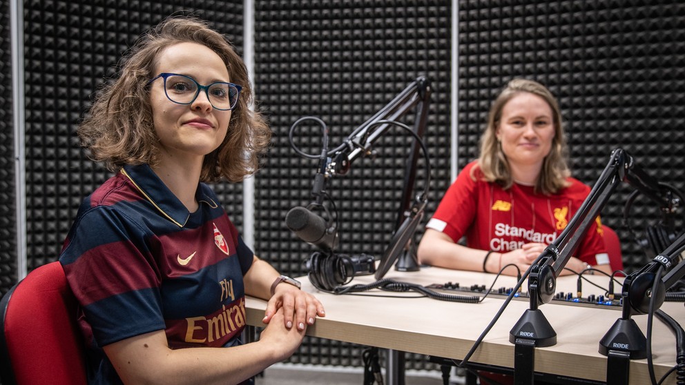 Veronika a Kika z podcastu Futbalová Neštadardka.