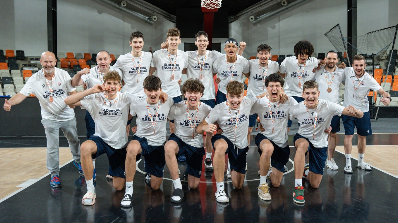 Slovenskí basketbalisti do 18 rokov