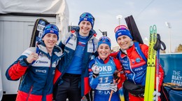 Slovenskí biatlonisti počas miešanej štafety v estónskom Otepää.