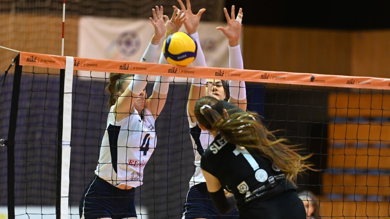 Zápas medzi Hit UCM Trnava - Volley project UKF Nitra.